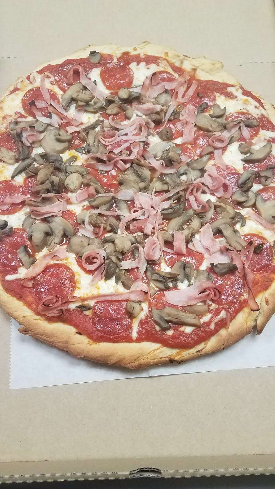 Shives Pizza & Subs | 119 E Main St, Hancock, MD 21750, USA | Phone: (301) 678-5272