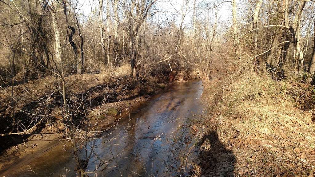 Lyle Creek Greenway Trailhead | 3635 Lai Ber Dr, Conover, NC 28613, USA | Phone: (704) 376-2556