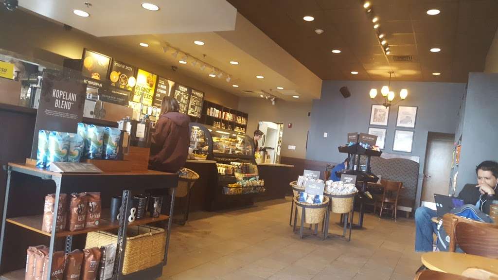 Starbucks | 60 E Belvidere Rd, Hainesville, IL 60030, USA | Phone: (847) 543-4241