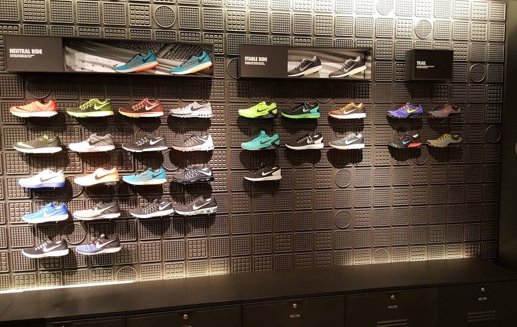 nike store in mn