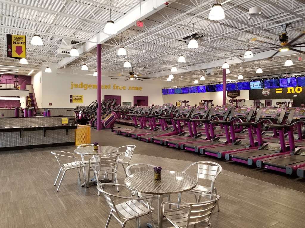 Planet Fitness | 8625 Woodward Ave, Woodridge, IL 60517, USA | Phone: (630) 324-8168