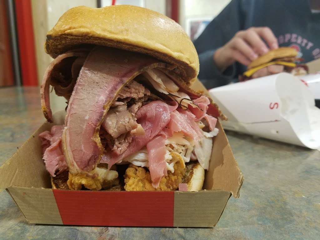 Arbys | 1920 W Ryan Rd, Oak Creek, WI 53154, USA | Phone: (414) 304-7251