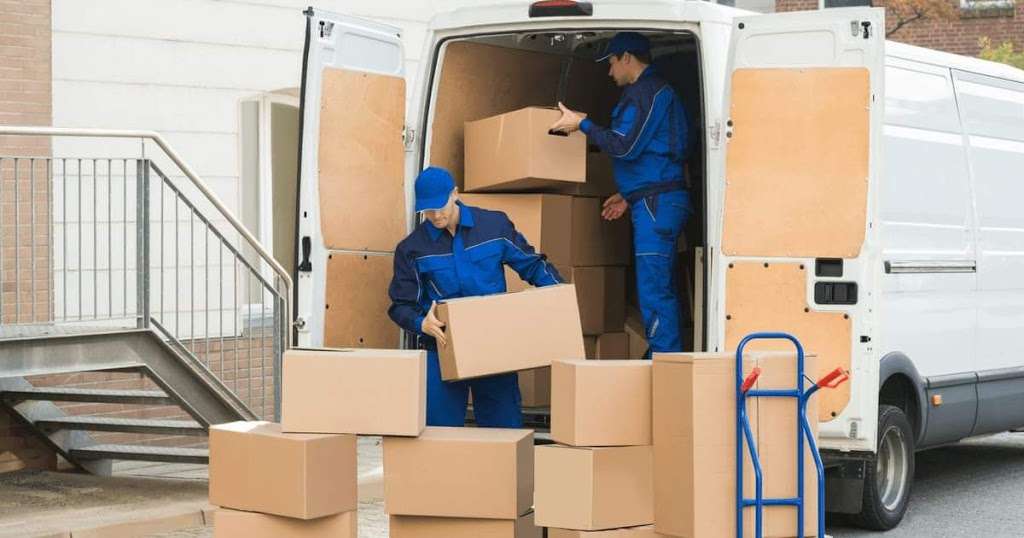 All Seasons Movers | 2400 W Fletcher St, Chicago, IL 60618, USA | Phone: (773) 338-1214