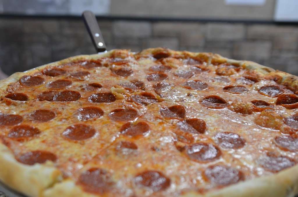 Proccolinos Ristorante & Pizzeria | 4080 S Goldenrod Rd, Orlando, FL 32822, USA | Phone: (407) 281-1010