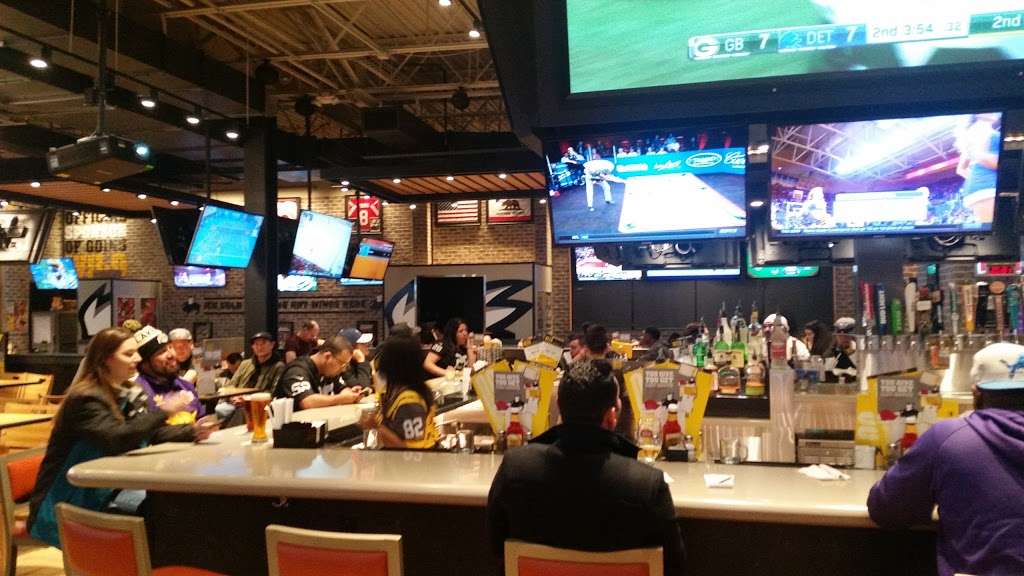 Buffalo Wild Wings | 24542 Hesperian Blvd, Hayward, CA 94545 | Phone: (510) 782-6733