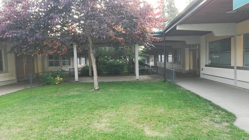 Moorlands Elementary School | 15115 84th Ave NE, Kenmore, WA 98028 | Phone: (425) 408-5100