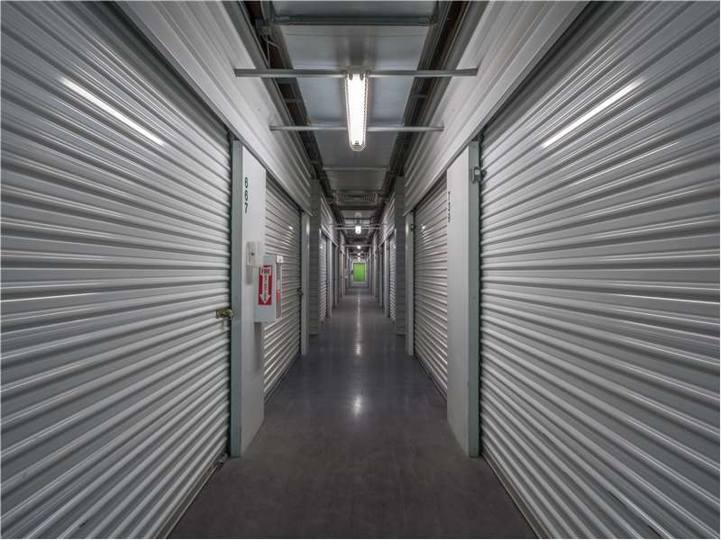 Extra Space Storage | 15626 N Cave Creek Rd, Phoenix, AZ 85032, USA | Phone: (602) 494-9400