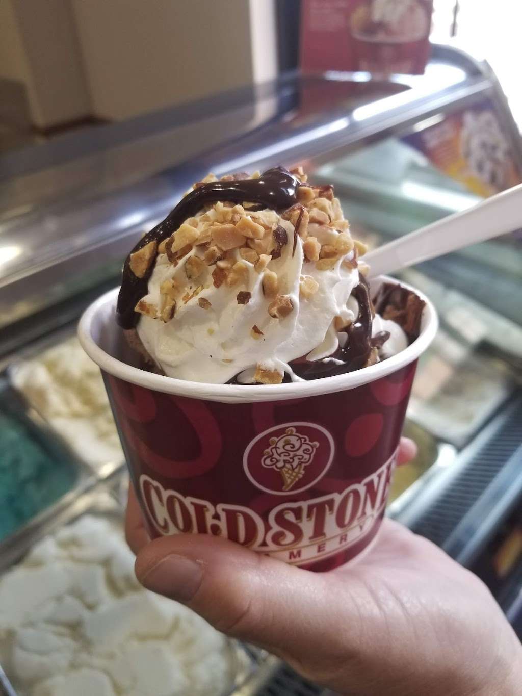 Cold Stone Creamery | 2401 Truxtun Rd Ste 103, San Diego, CA 92106, USA | Phone: (619) 221-8291