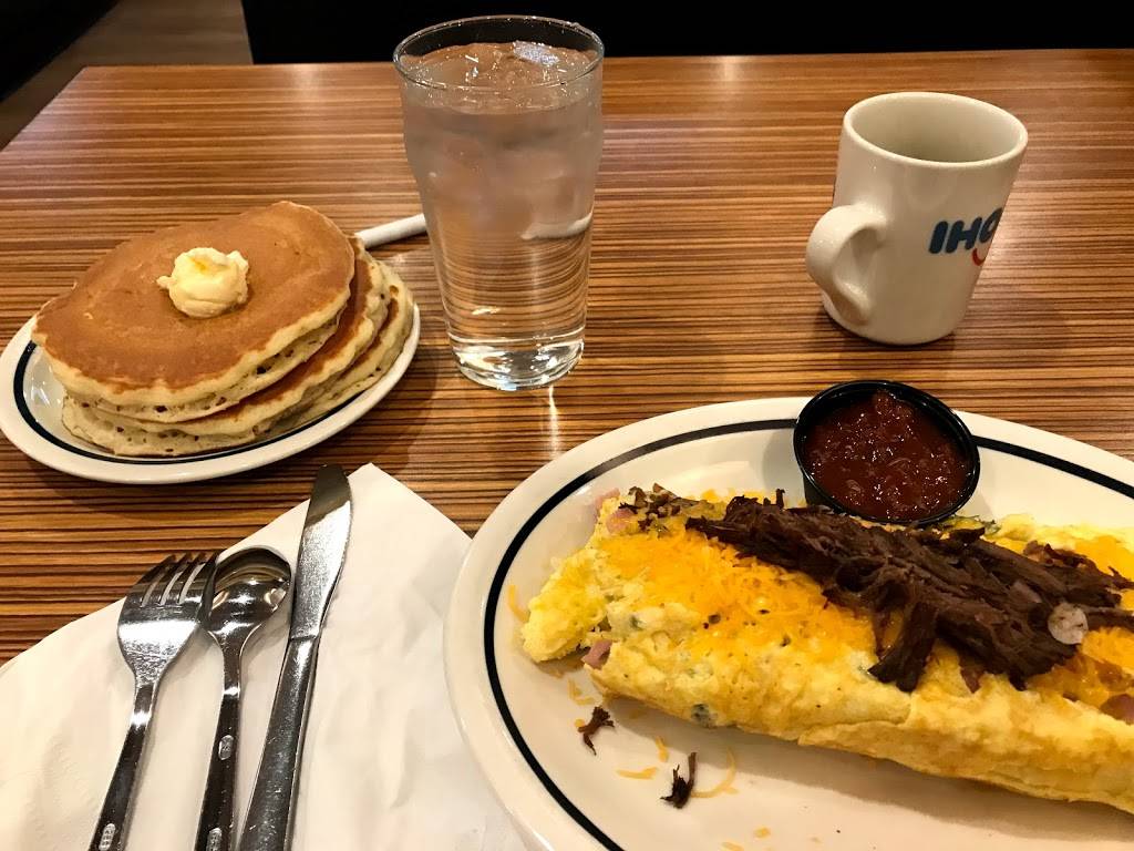 IHOP | 7017 S Clinton St, Greenwood Village, CO 80112, USA | Phone: (303) 790-1818