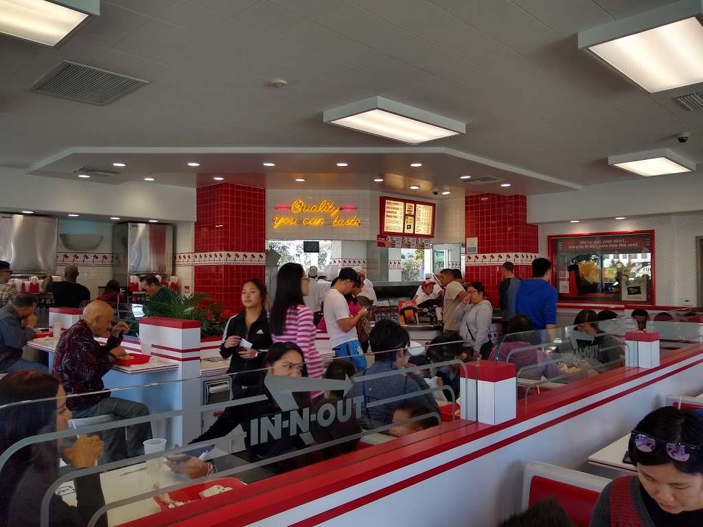 In-N-Out Burger | 1210 N Atlantic Blvd, Alhambra, CA 91801, USA | Phone: (800) 786-1000