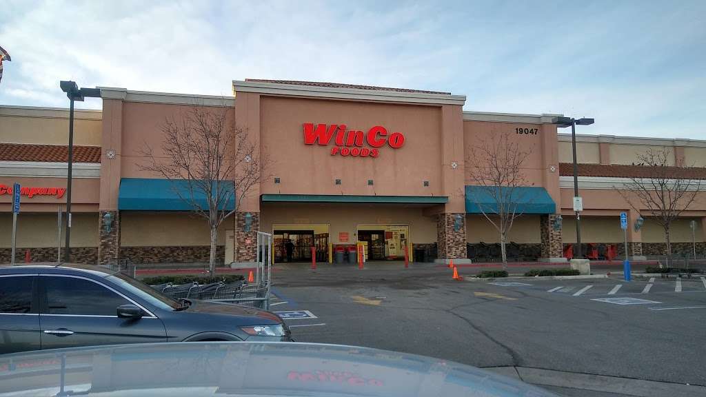 WinCo | 19047 Bear Valley Rd, Apple Valley, CA 92308, USA | Phone: (760) 961-9995