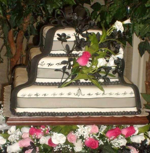 Custom Cakes by Wanda | Lewis Rd, Kings Mountain, NC 28086, USA | Phone: (704) 691-7239