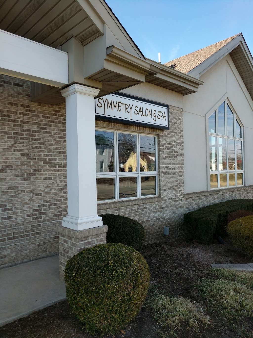 Symmetry Salon & Spa | 1570 Sumneytown Pike, Lansdale, PA 19446, USA | Phone: (215) 855-0173