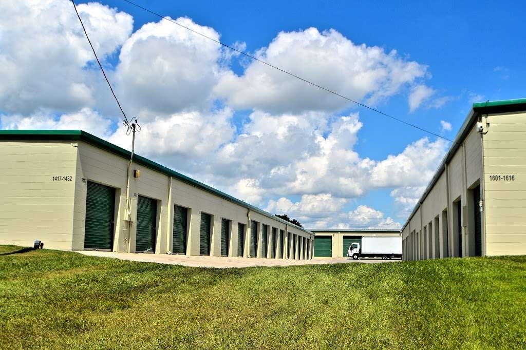 Barton Storage & Commercial Park | 1815 Thornhill Rd, Auburndale, FL 33823, USA | Phone: (863) 967-8375