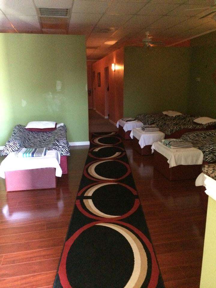 SQ Foot Reflexology | 8955 Hwy 6 N #150, Houston, TX 77095, USA | Phone: (832) 500-8726