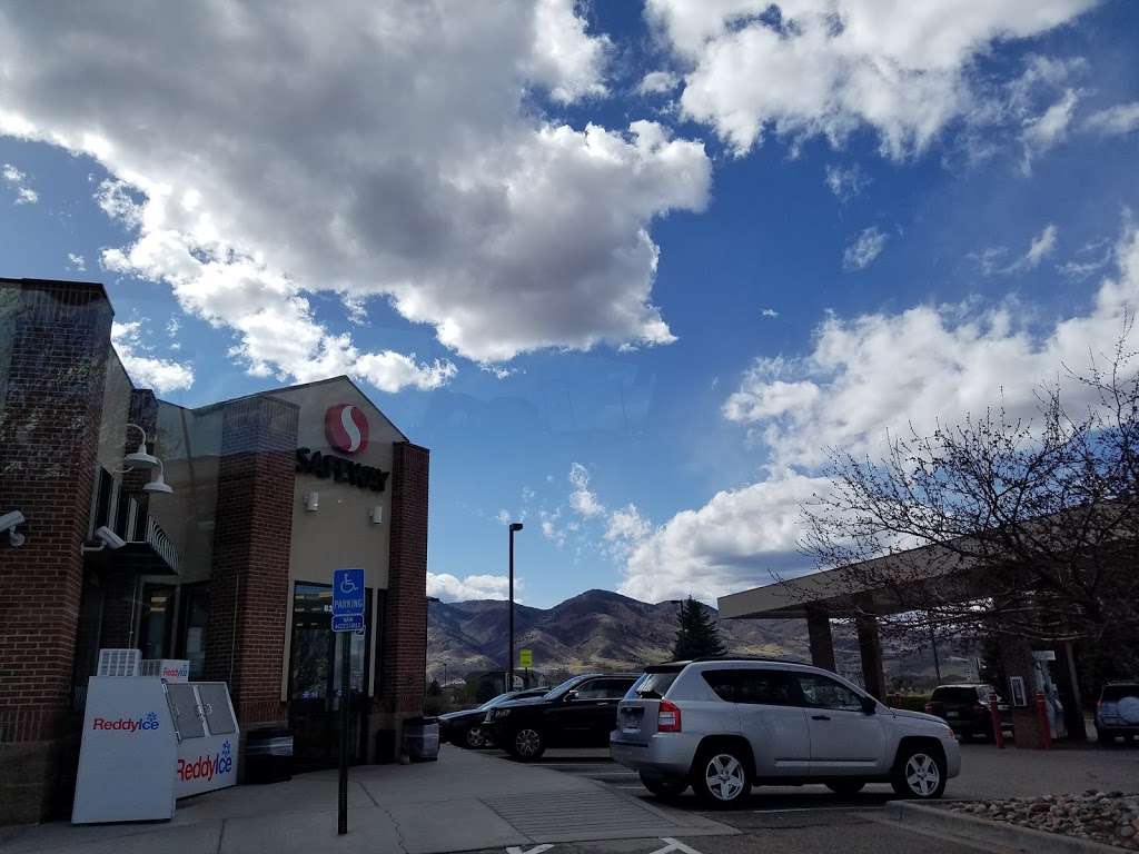 Safeway Gas Station | 8355 N Rampart Range Rd, Littleton, CO 80125, USA