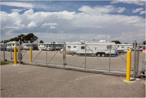 Camelot RV & Boat Storage | 4075 Camelot Cir, Longmont, CO 80504, USA | Phone: (970) 535-4008