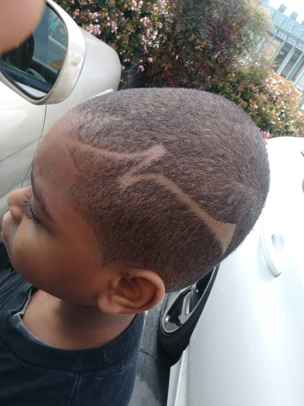 Kings custom cuts | 2107 W Manchester Ave, Los Angeles, CA 90047, USA | Phone: (424) 414-8750