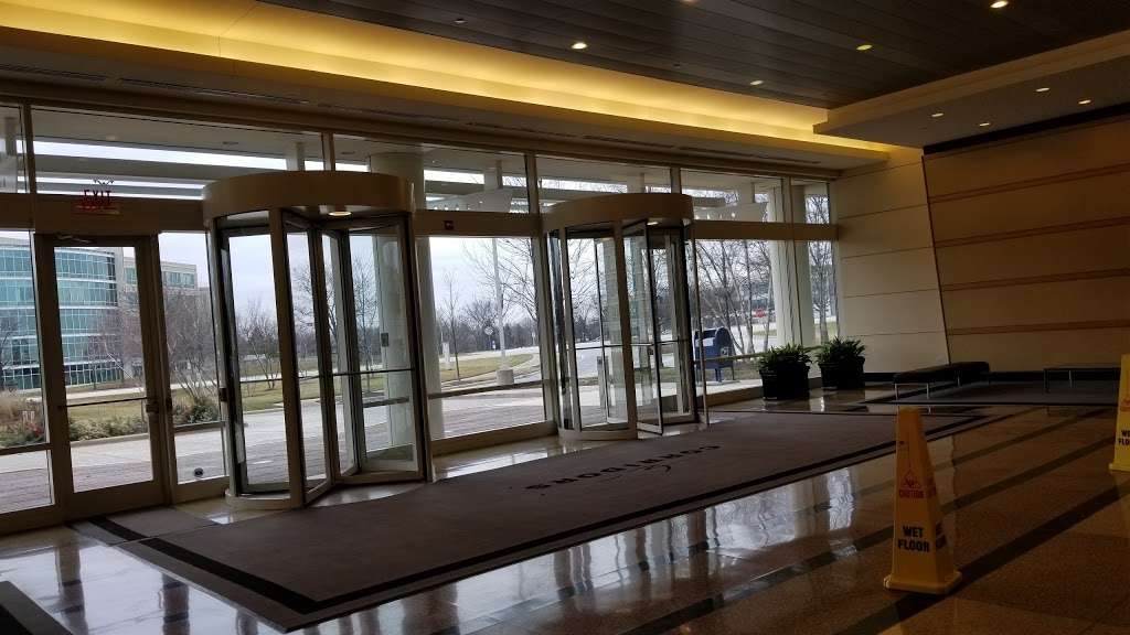 Pnc | Authority Dr, Downers Grove, IL 60515, USA