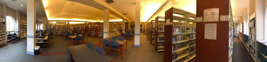 La Porte Library | 600 S Broadway St, La Porte, TX 77571, USA | Phone: (281) 471-4022