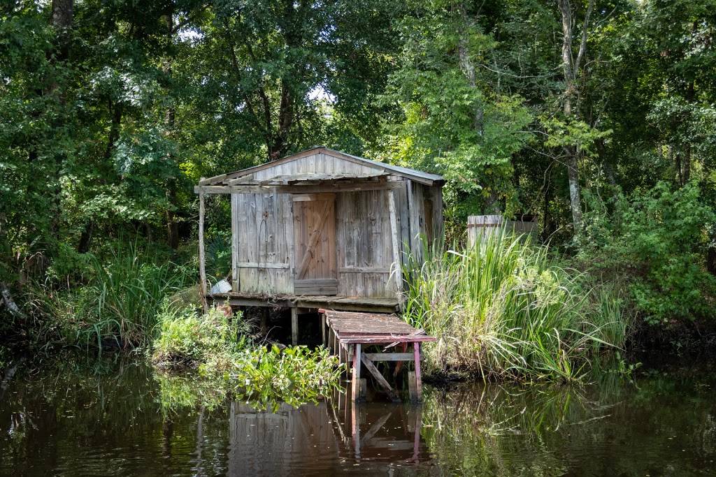 Jean Lafitte Swamp Tour | 6601 Leo Kerner Lafitte Pkwy, Marrero, LA 70072, USA | Phone: (504) 293-2338