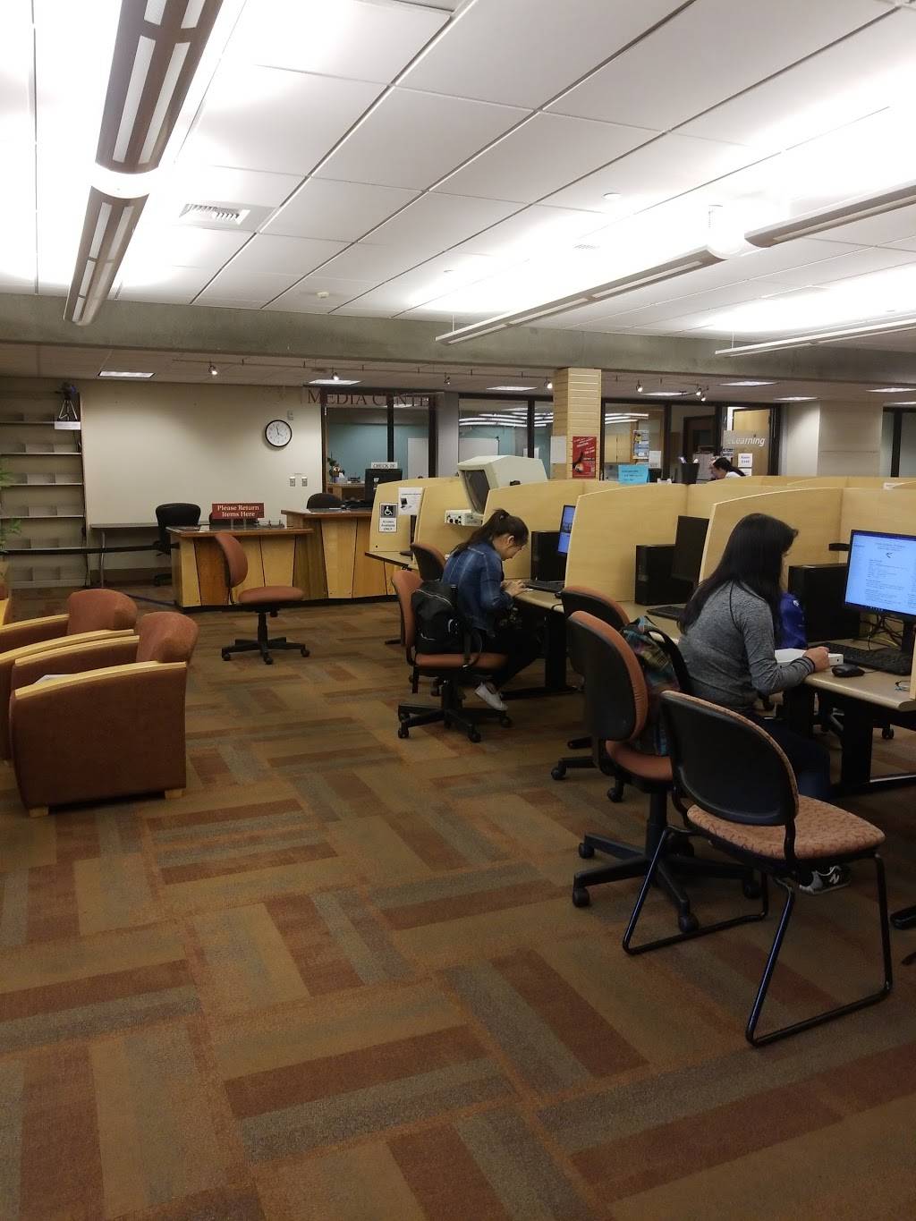 Bellevue College Library Media Center | 3000 Landerholm Cir SE Room D - 126, Bellevue, WA 98007 | Phone: (425) 564-6161