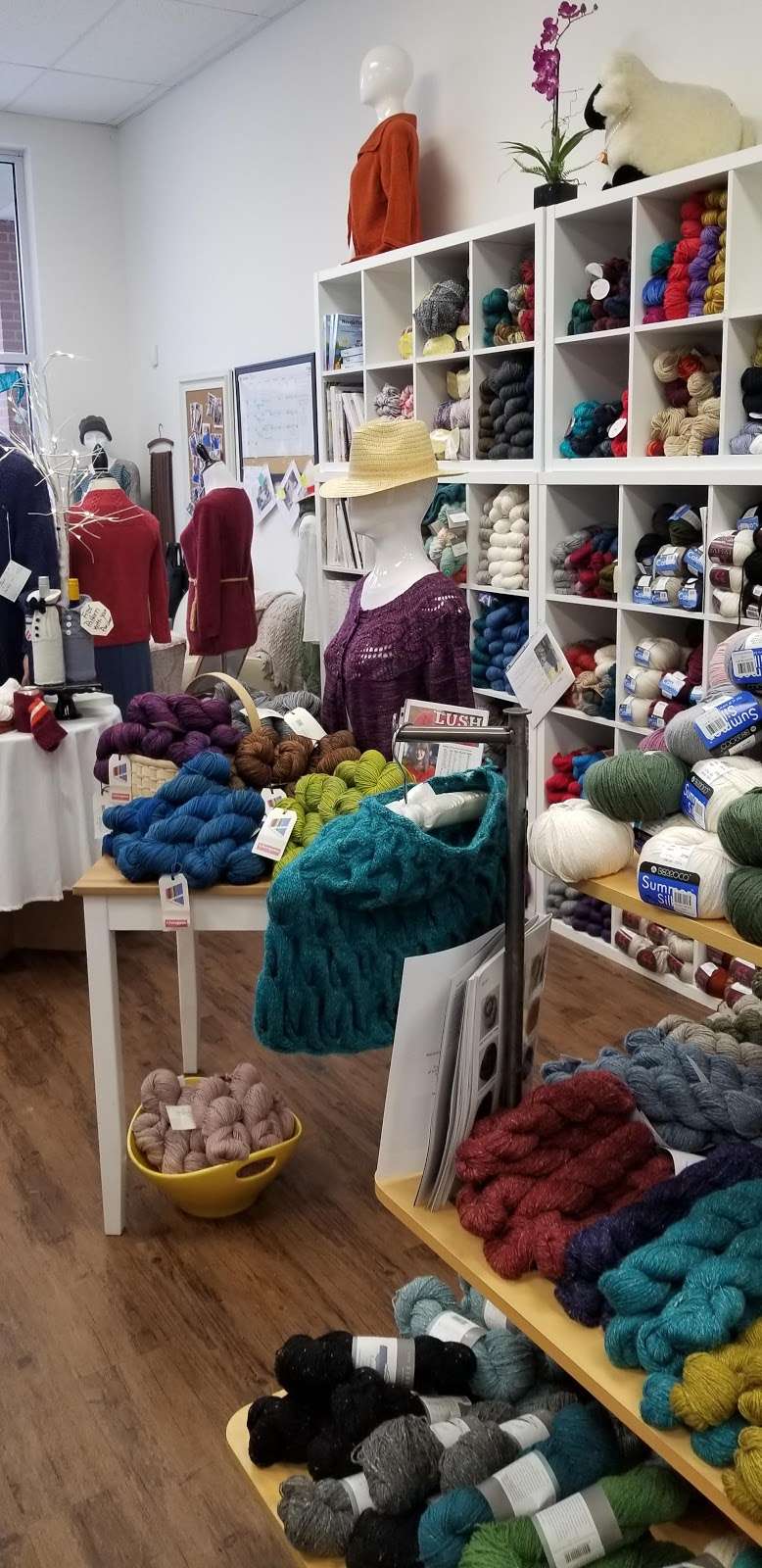 Untangled Purls | 2561 Cowan Blvd, Fredericksburg, VA 22401, USA | Phone: (540) 479-8382