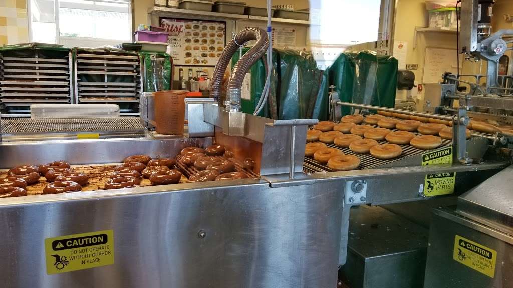 Krispy Kreme Doughnuts | 9870 Liberia Ave, Manassas, VA 20110, USA | Phone: (703) 368-1434