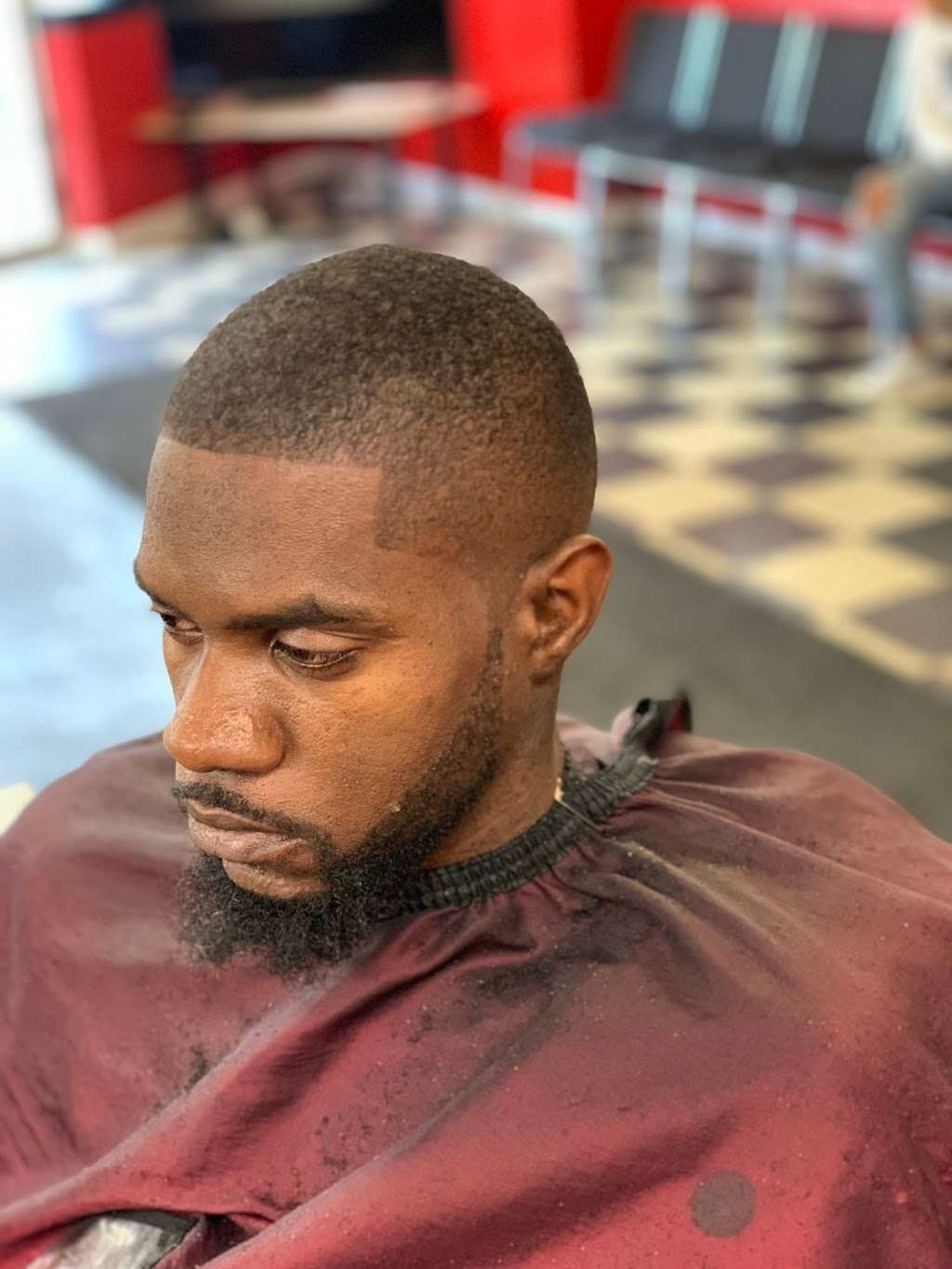 LeRoys Cuts | 2724 E 83rd St, Chicago, IL 60617, USA | Phone: (312) 366-5726