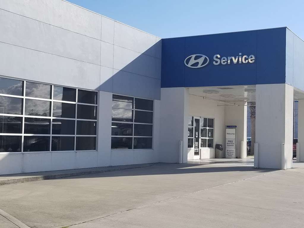 DeMontrond Hyundai | 3260 Gulf Fwy, Texas City, TX 77591, USA | Phone: (832) 371-9138