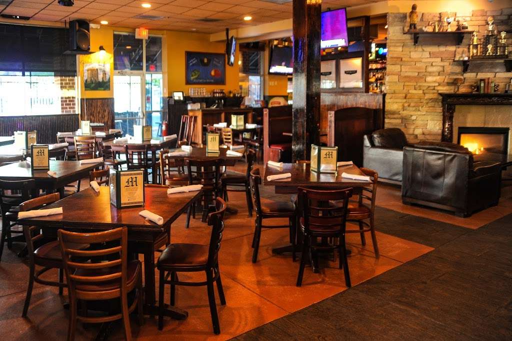 Molloys Irish Pub | 1053 Rte 3 North, Gambrills, MD 21054, USA | Phone: (410) 451-4222