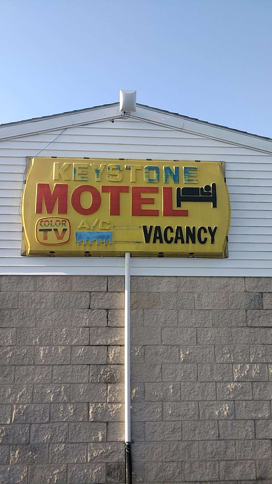 Keystone Motel | 4880 Lincoln Hwy, Parkesburg, PA 19365 | Phone: (717) 442-8800