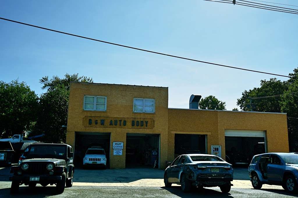 B & W Auto Body | 342 NJ-36, Port Monmouth, NJ 07758, USA | Phone: (732) 787-4700