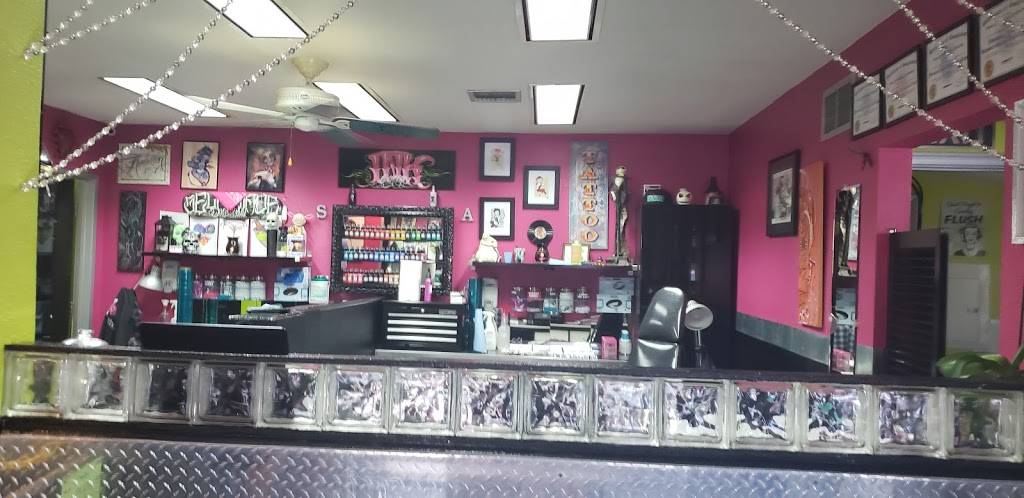 Bombshell Tattoo & Piercing | 13280 Hwy 8 Business, El Cajon, CA 92021, USA | Phone: (619) 724-1286