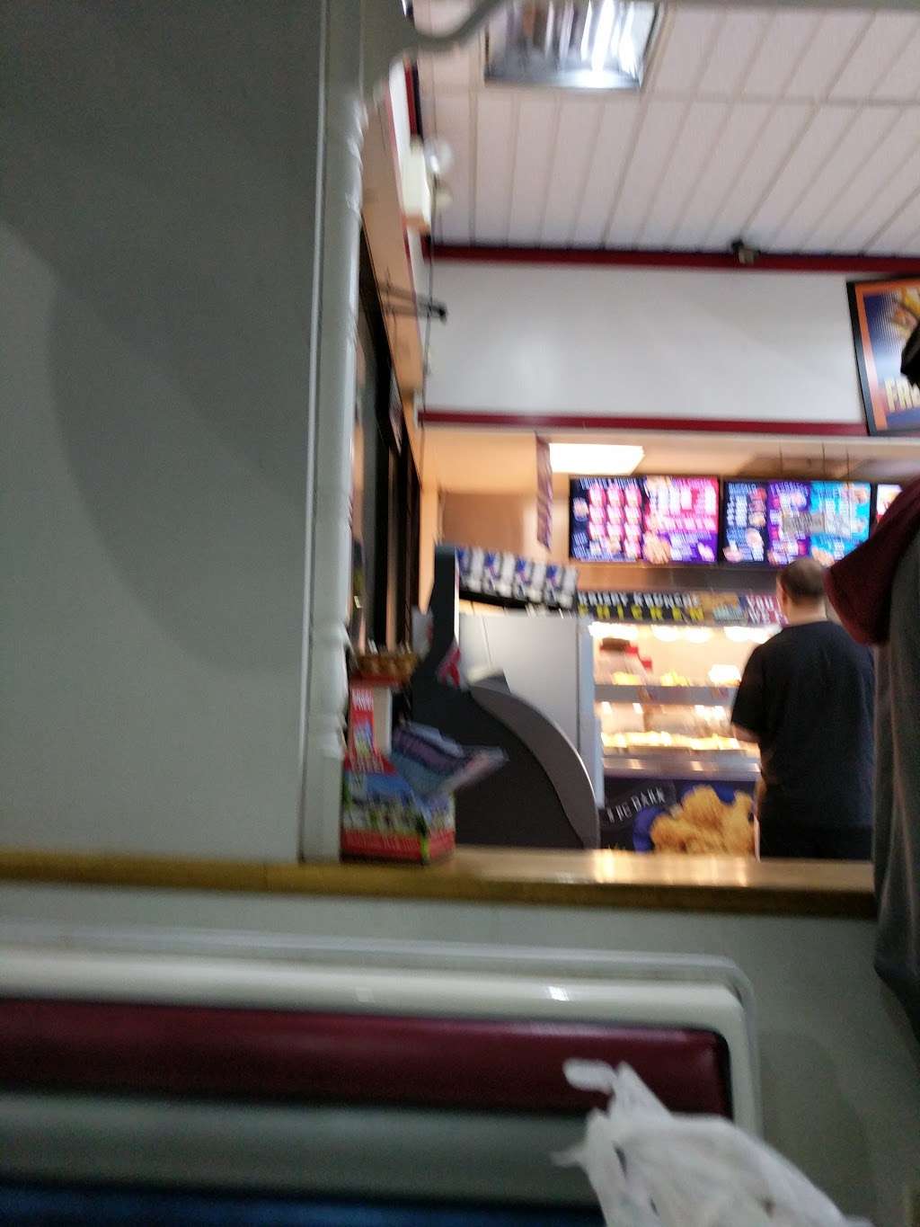 Uncle Willies Deli and Krispy Krunchy Fried Chicken | 5485 S Dupont Hwy, Dover, DE 19901, USA | Phone: (302) 698-0300