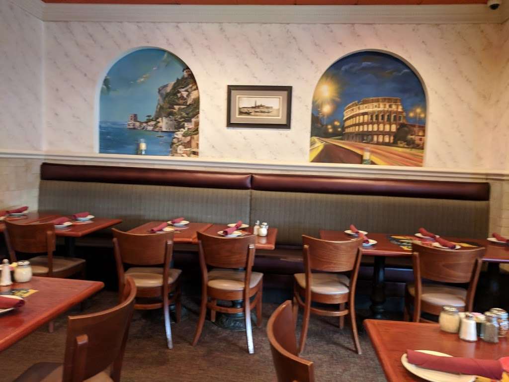 Mamma Lucia | 12274 Rockville Pike M, Rockville, MD 20852, USA | Phone: (301) 770-4894