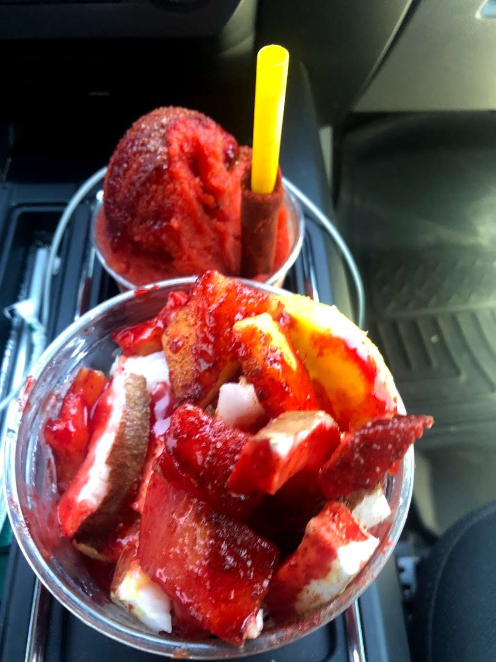 La Pina Fruteria | 9902 Potranco Rd, San Antonio, TX 78251, USA | Phone: (210) 281-4573