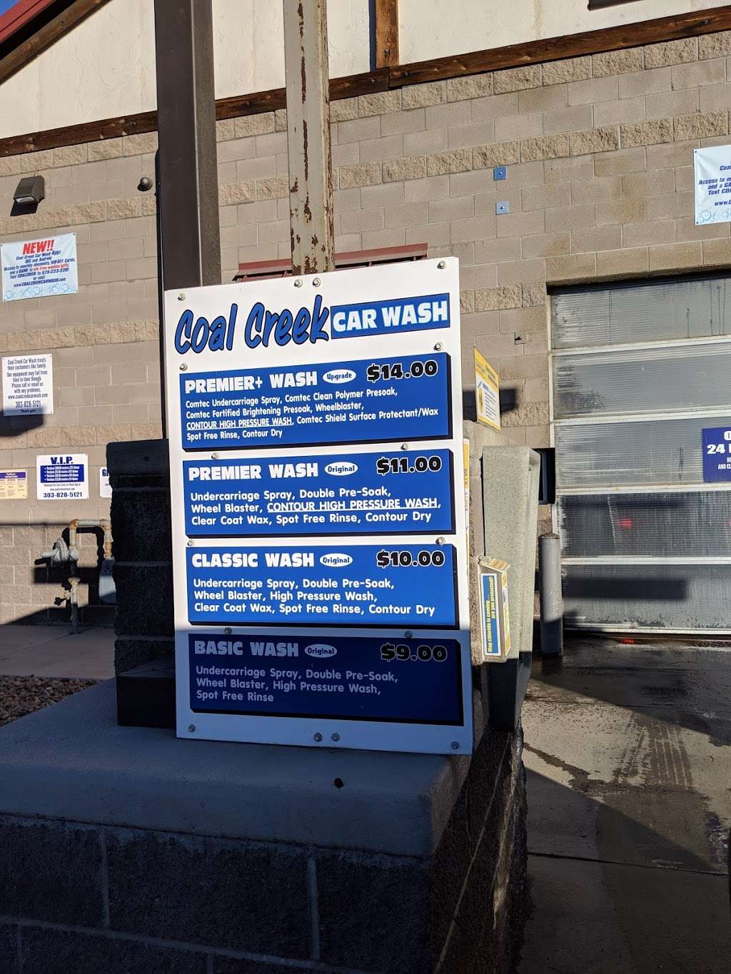 Coal Creek Car Wash | 700 Austin Ave, Erie, CO 80516, USA | Phone: (303) 828-5121