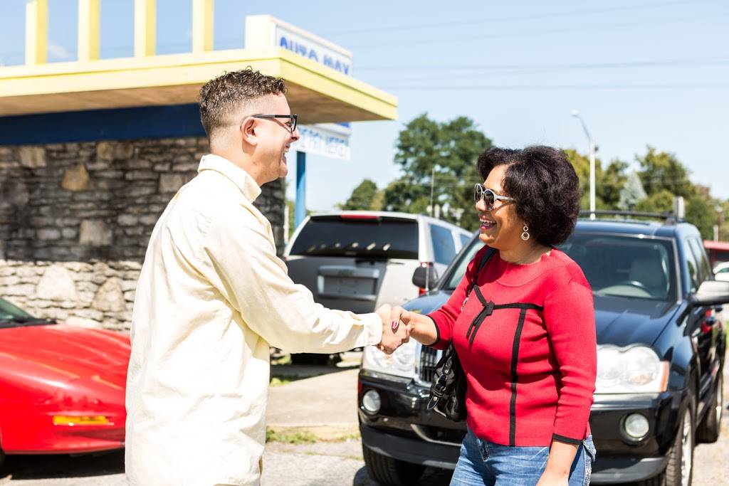 Auto Max Used Cars LLC | 592 E New Circle Rd, Lexington, KY 40505 | Phone: (859) 317-9760