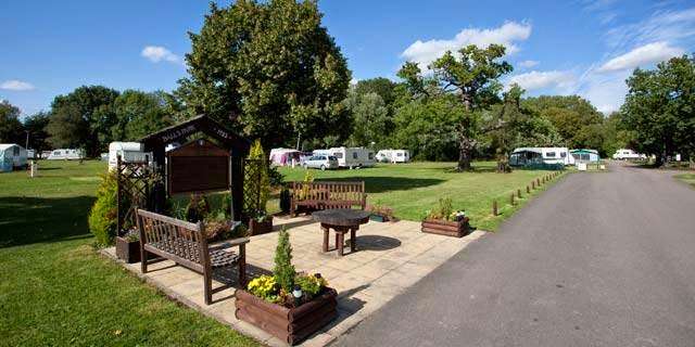 Hertford Camping & Caravanning Club Site | Mangrove Rd, Hertford SG13 8AJ, UK | Phone: 01992 586696