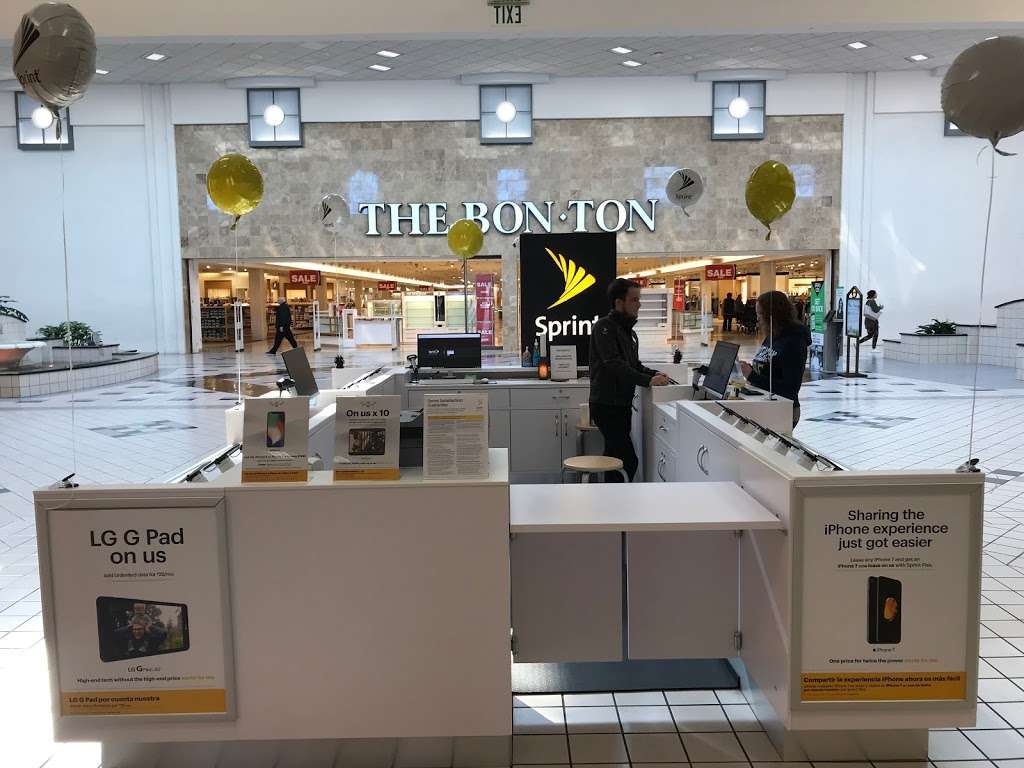 Sprint Kiosk | 17301 Valley Mall Rd NK03, Hagerstown, MD 21740, USA | Phone: (301) 985-2674