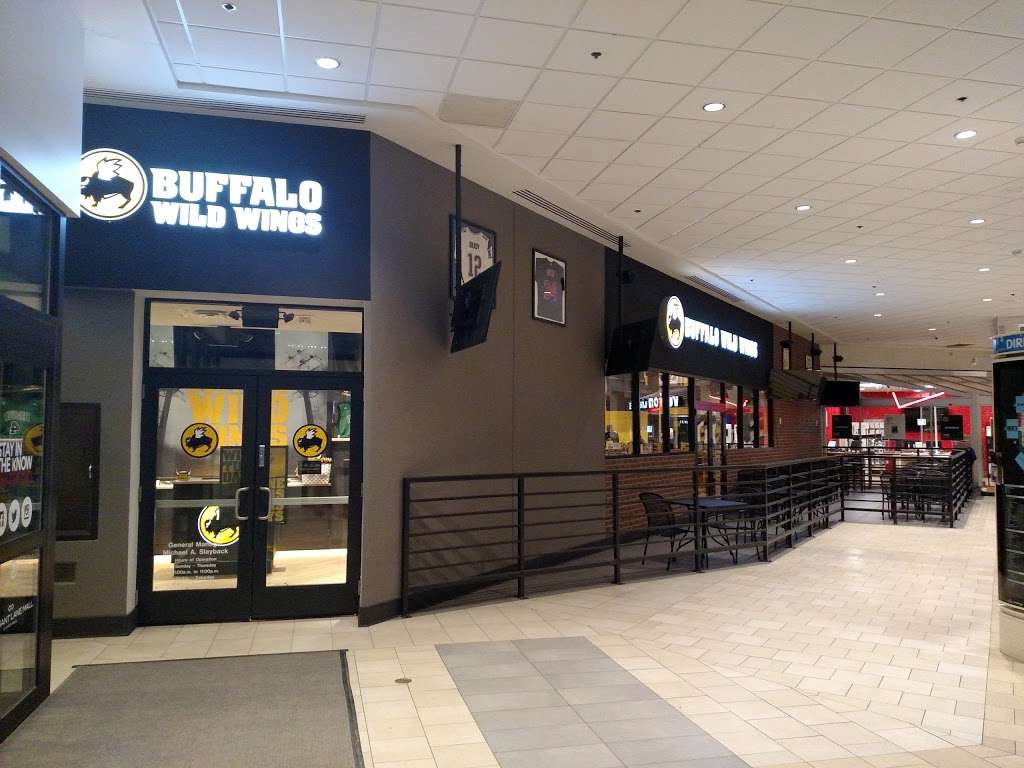 Buffalo Wild Wings | 310 Daniel Webster Hwy, Nashua, NH 03060 | Phone: (603) 888-9464