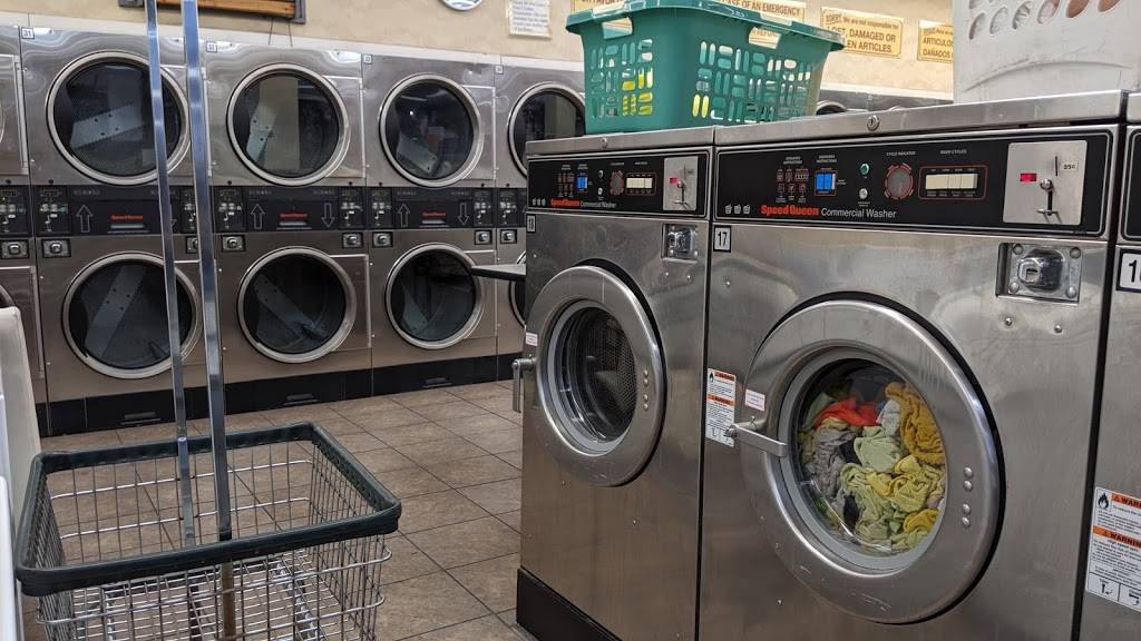 Coin Laundry and Water Store | 18240 Prairie Ave, Torrance, CA 90504, USA | Phone: (310) 422-5585