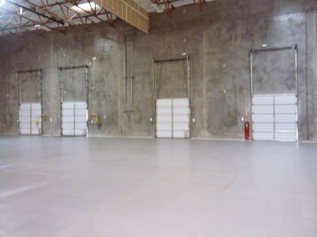 Albertsons/Safeway Distribution Center - storage  | Photo 6 of 10 | Address: 400 S 99th Ave, Tolleson, AZ 85353, USA | Phone: (602) 382-5400