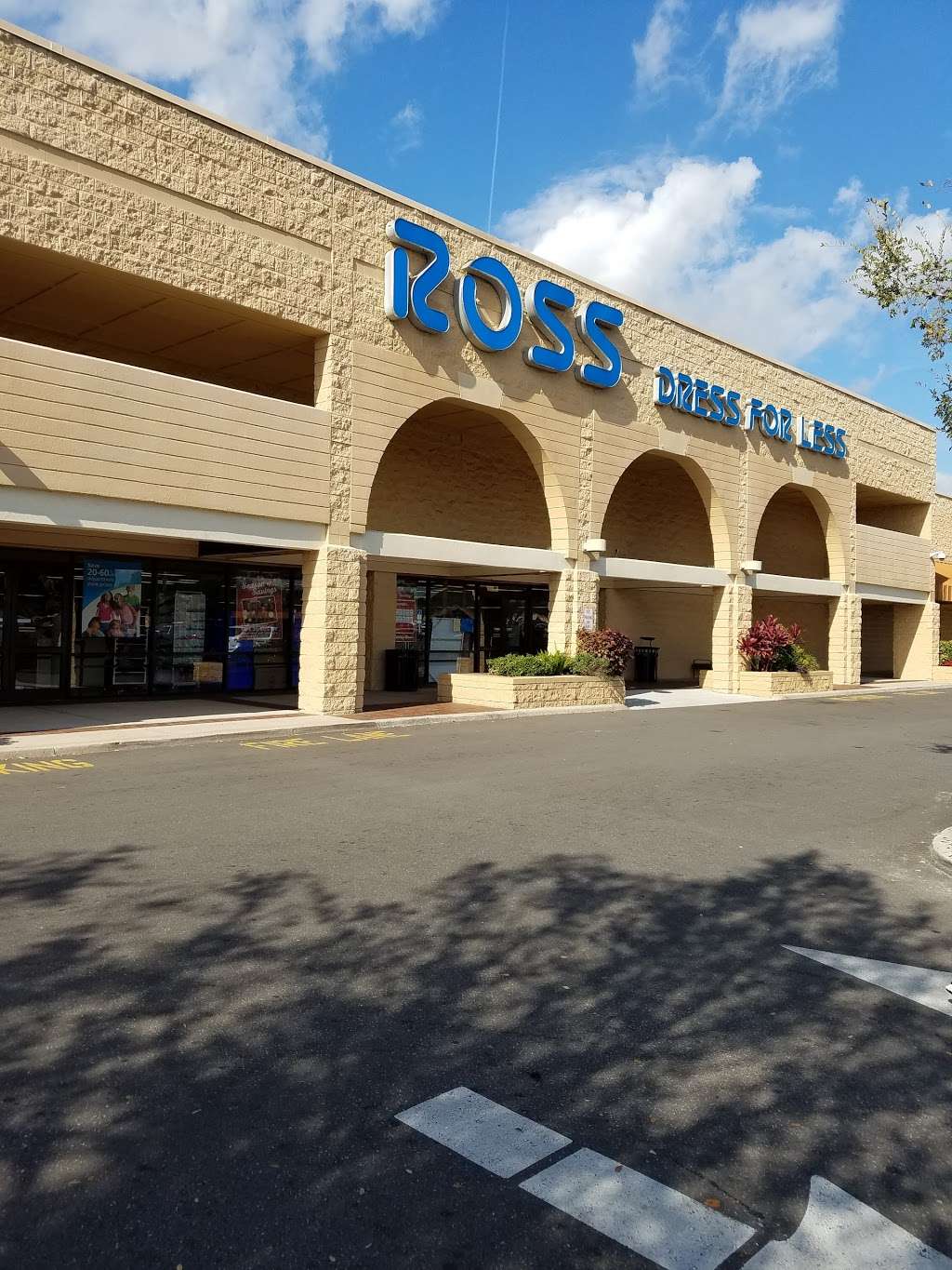 Ross Dress for Less | 3615 Florida Ave S, Lakeland, FL 33803, USA | Phone: (863) 646-5900