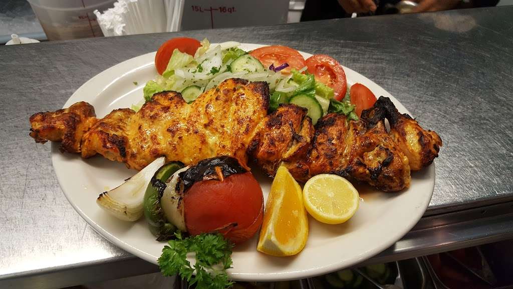 Miras Grill | 6001 Rosemead blvd #E, Pico Rivera, CA 90660, USA | Phone: (562) 463-0366