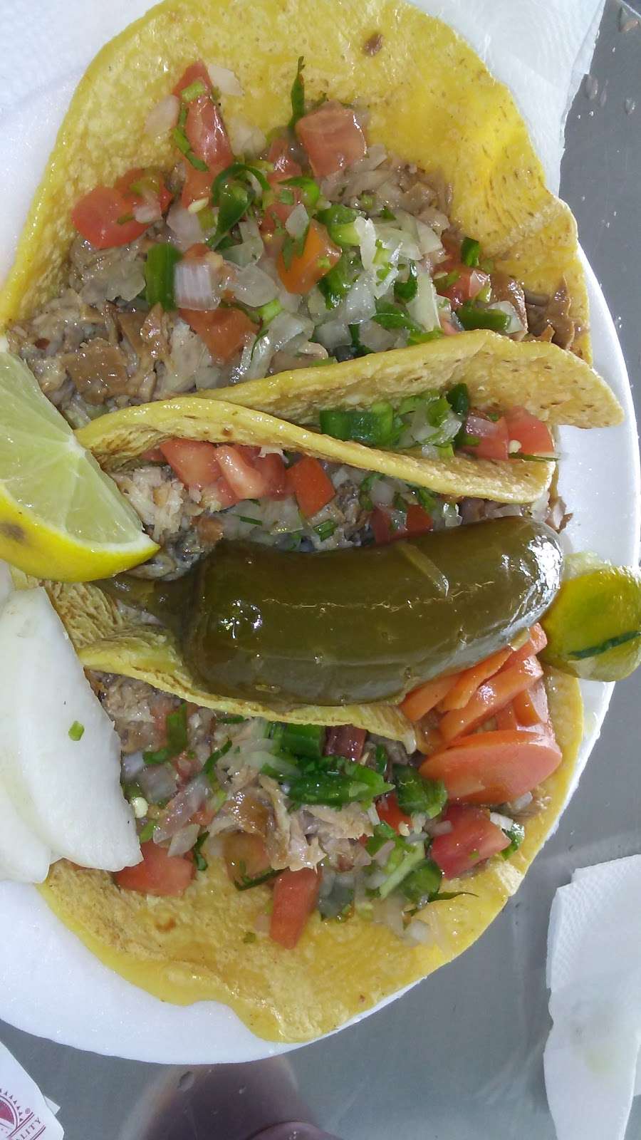 Carnitas Loya Fast Food | 10424 Laurel Canyon Blvd B, Pacoima, CA 91331, USA | Phone: (818) 899-4223