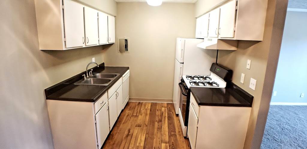 Pacific Winds Apartments | 1215 Fawn Parkway Plaza, Omaha, NE 68144, USA | Phone: (402) 965-0822 Pacific Winds Apartments | 1215 Fawn Parkway Plaza, Omaha, NE 68144, USA | Phone: (402) 965-0822