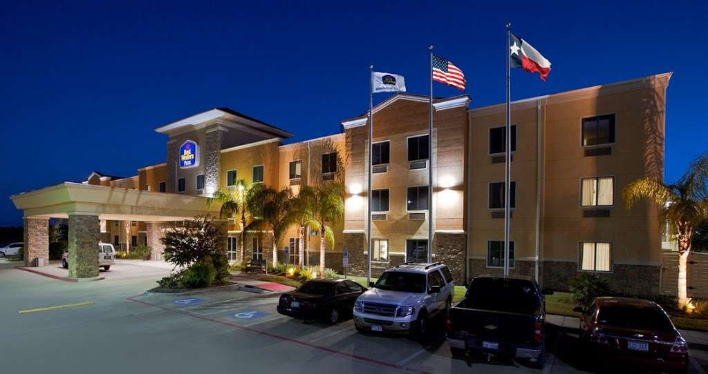 Best Western Plus Seabrook Suites | 5755 Bayport Blvd, Seabrook, TX 77586 | Phone: (281) 291-9090