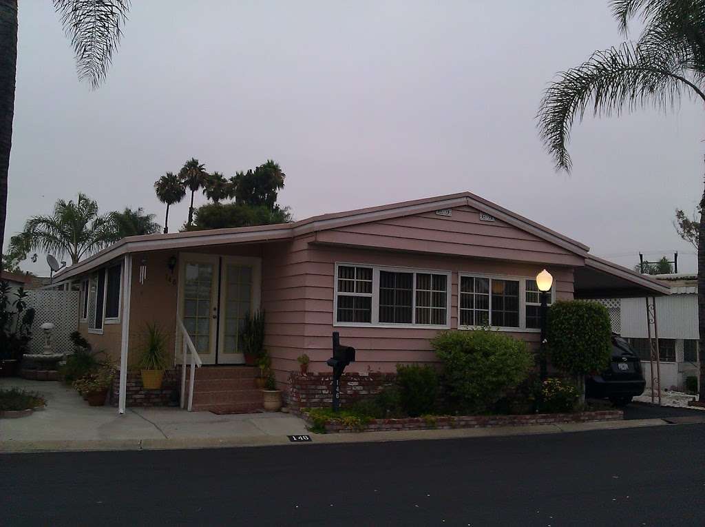 Thunderbird Villa Mobile Home Park | 10001 W Frontage Rd, South Gate, CA 90280, USA | Phone: (562) 928-4301